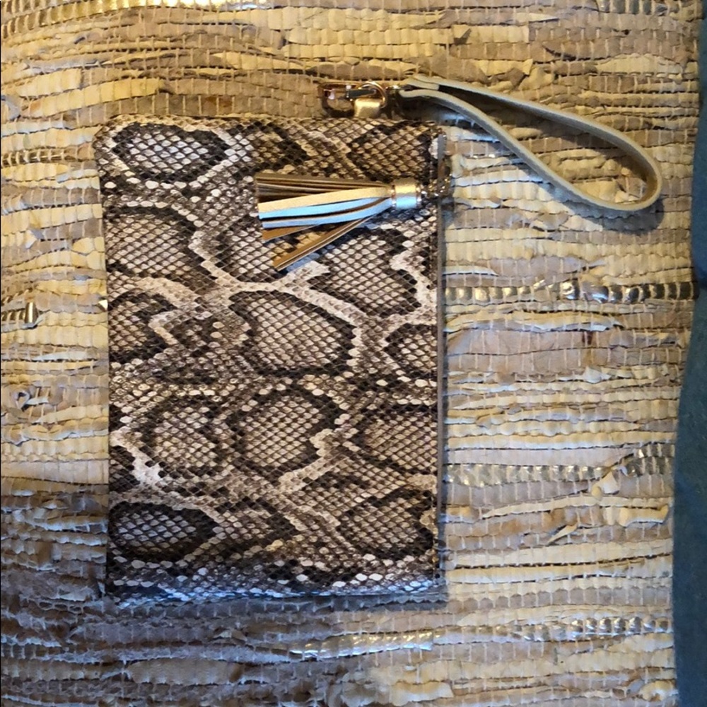 Boutique Wristlet
